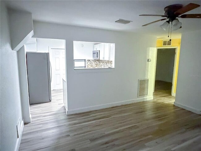 Photo - 1280 Bertland Way