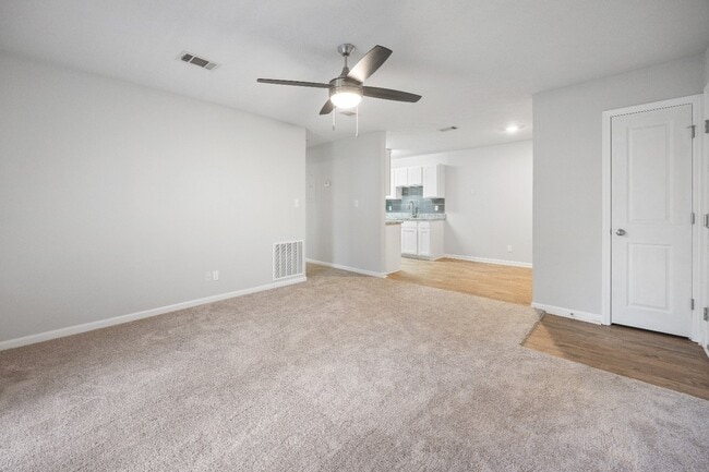 The Bellevue 1 bed/1bath - Whispering Pines