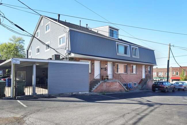 Photo - 3318 N High St Unit 3314