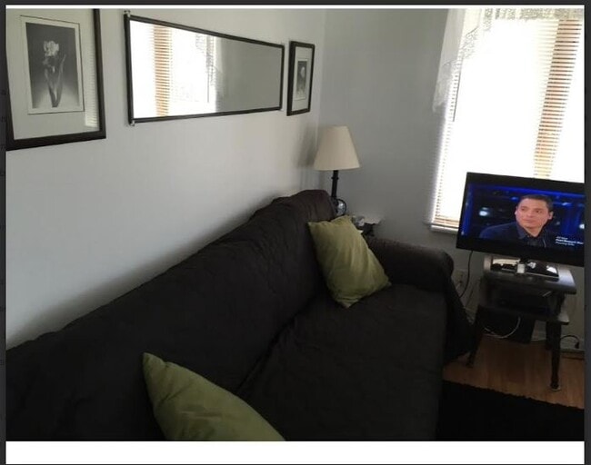 Photo - 3 S Madison Ave Unit 3 S. Madison -Winter Rent