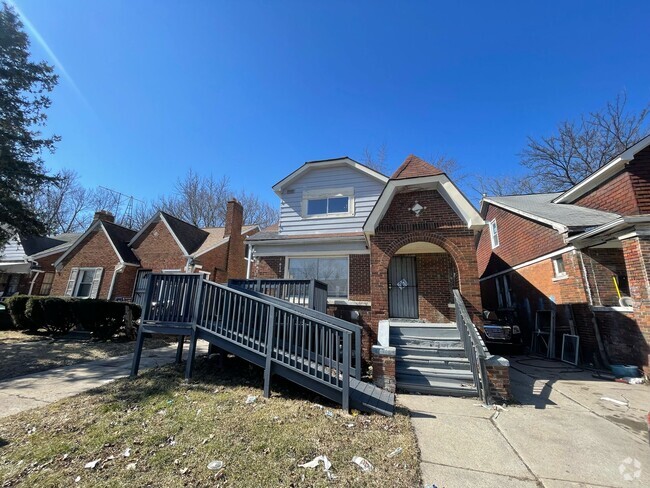 Building Photo - 18701 Fairport St Rental