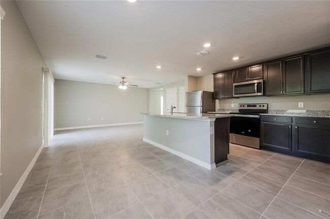 Photo - 1662 Redfin Dr