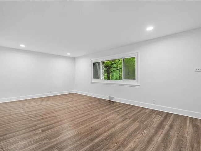 Photo - Earn Wealth While Leasing - Like a Homeowner - Lease to Own