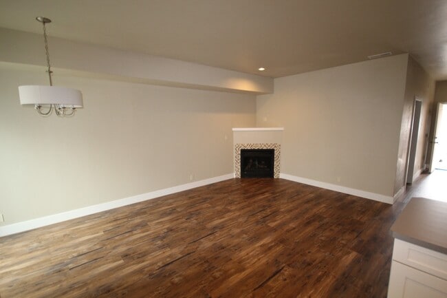 Photo - dou499 Unit dou499 - 01