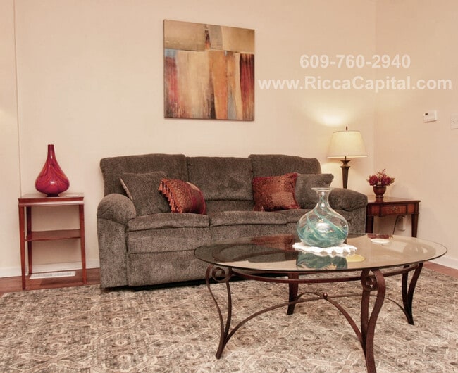 Photo - 215 S Atlantic Ave E