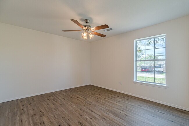 Photo - 509 Brown Ave