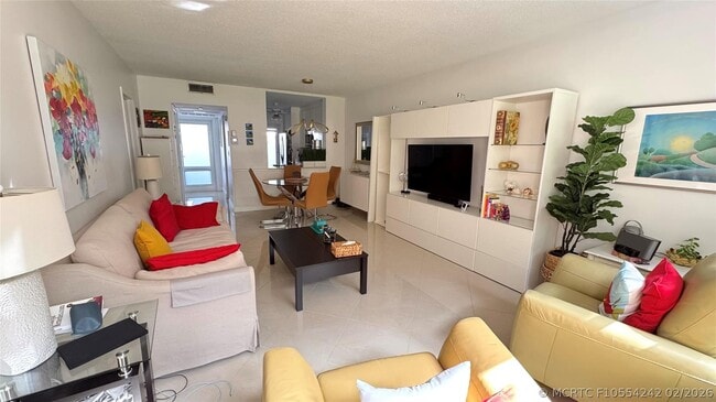 Building Photo - 1481 S Ocean Blvd Unit 124