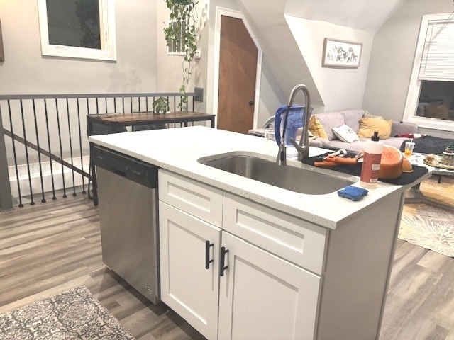 Photo - 2115 W Barry Ave