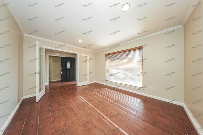 Photo - 10209 Island View Dr