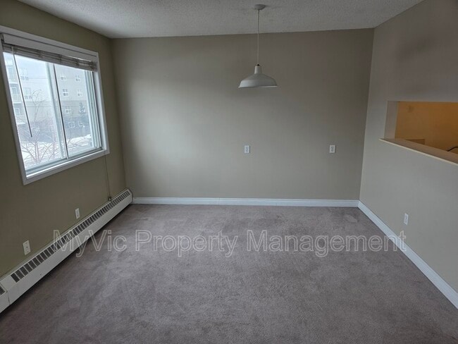 Photo - 11045-11123 123 St NW Unit Two-Bedroom