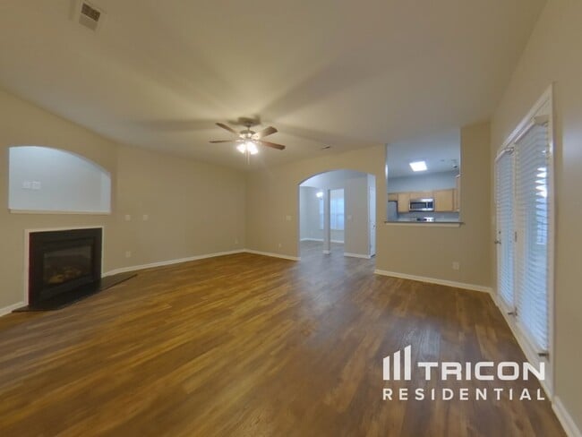 Photo - 19407 Fridley Ln