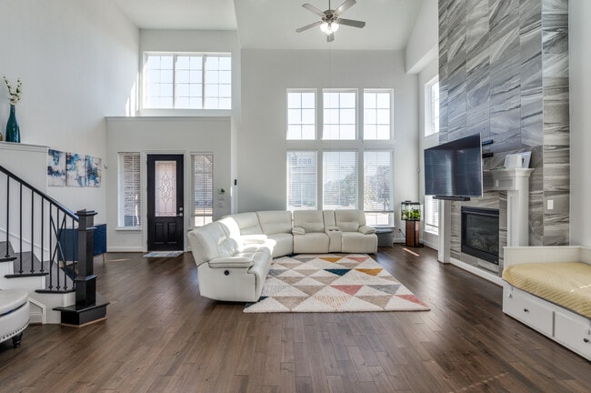 Photo - 4932 Saguaro Rdg