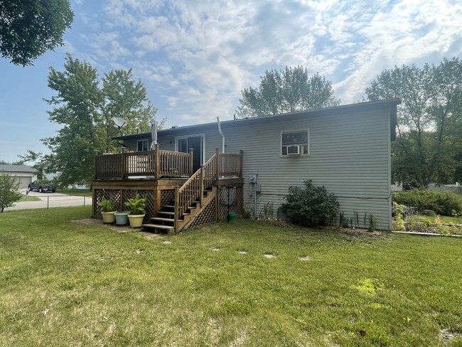 Photo - 2923 Heatherwood Cir S