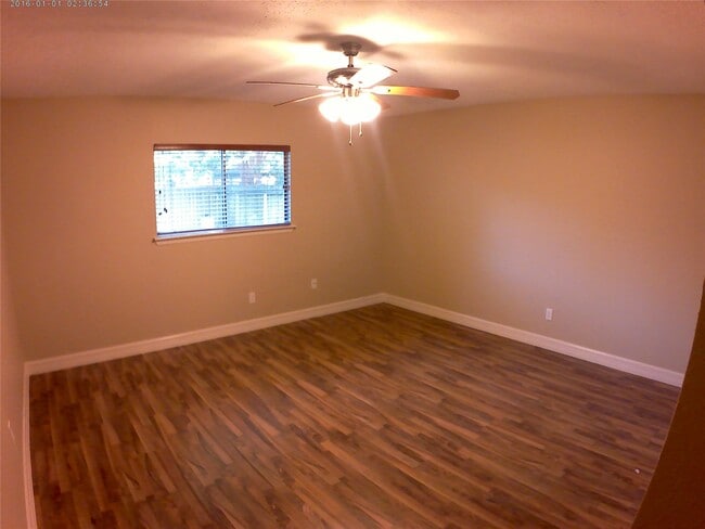 Photo - 12614 Day Hollow Ln