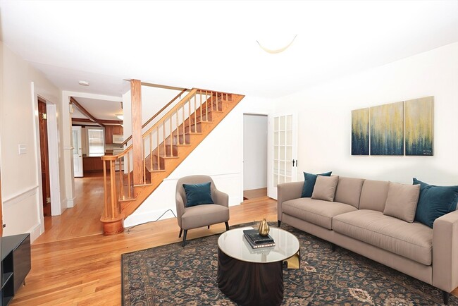Building Photo - 148 Neponset St Rental