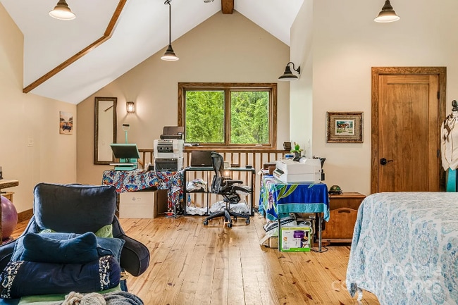 Photo - 41 Dillingham Ests Trl