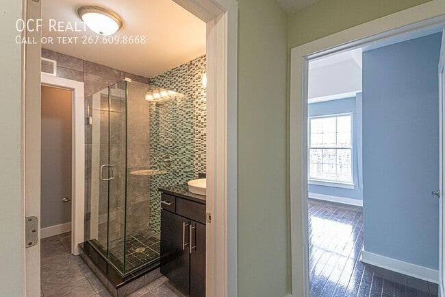 Photo - 2621 Christian St Unidad B