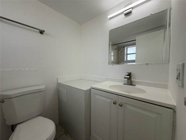 Photo - 7904 West Dr