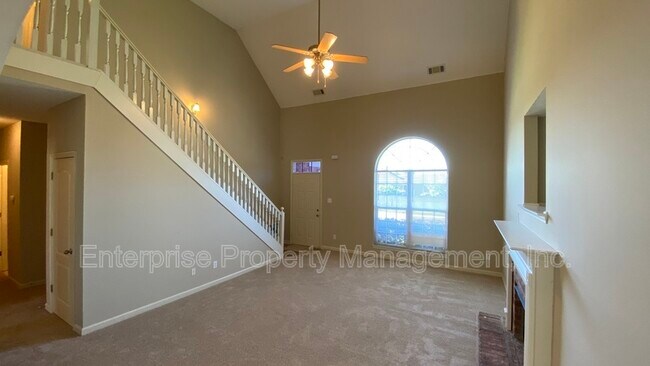 Photo - 10204 Sutton Ridge Ln