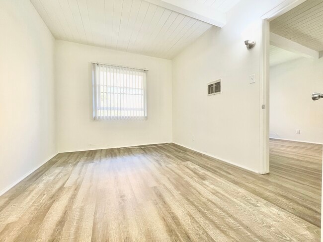 Photo - 1507 16th St Unidad 10