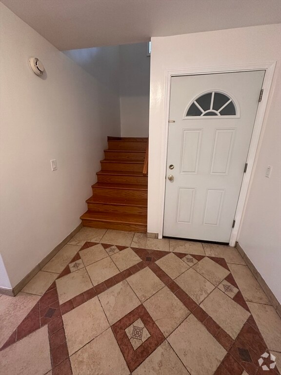 Building Photo - 269 Norwell St Rental
