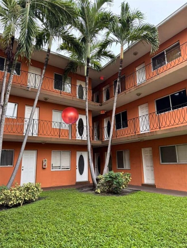 Photo - 2330 NW 11th St Unit 31