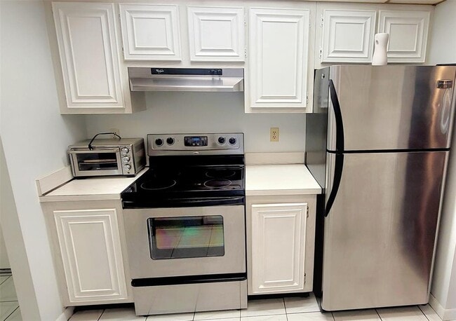 Photo - 1009 N Ocean Blvd Unidad 411