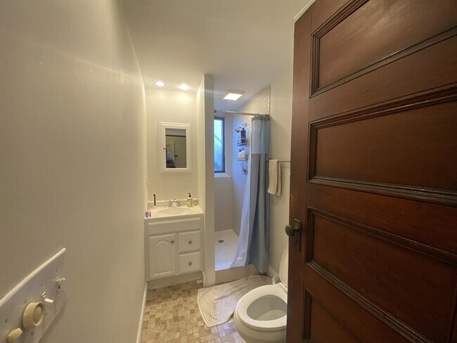 Photo - 1154 Massachusetts Ave Unit #6/7