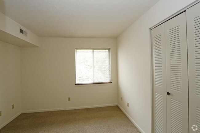 3BR, 2BA - Bedroom