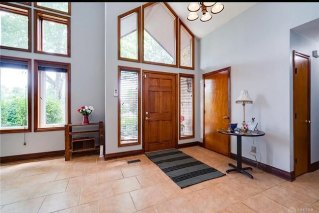 Photo - 3 bed 2 bath with pool