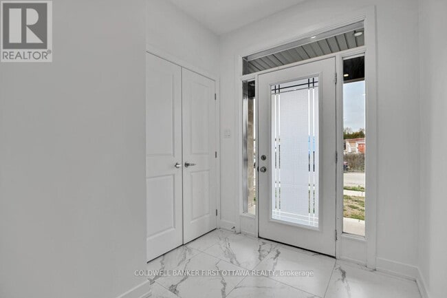 Photo - 2305 Goldhawk Dr