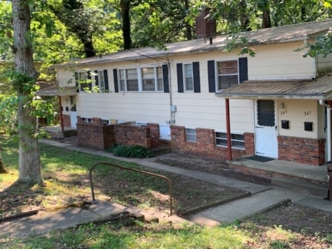 Photo - 241 Waddell Cir