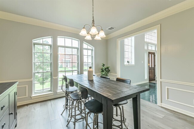 Photo - 13023 Dogwood Blossom Trail