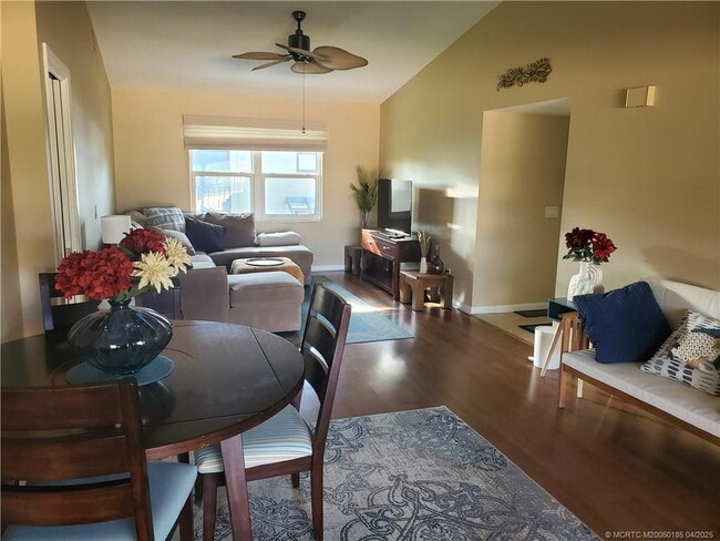 Photo - 1411 NE 14th Ct Condo Unit 13