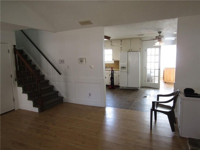 Photo - 1106 Westwood Pl SW