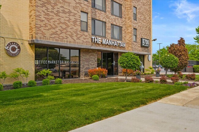 Photo - 700 E 8th St Unit 10P