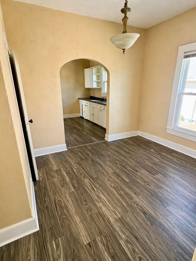 Photo - Spacious Home for Rent!