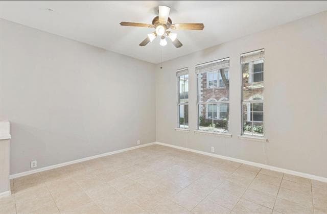 Photo - 152 Leonard St