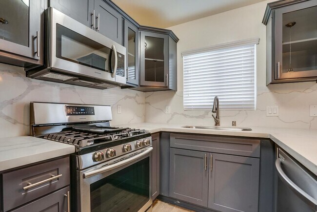 Photo - 822 N. Inglewood Ave