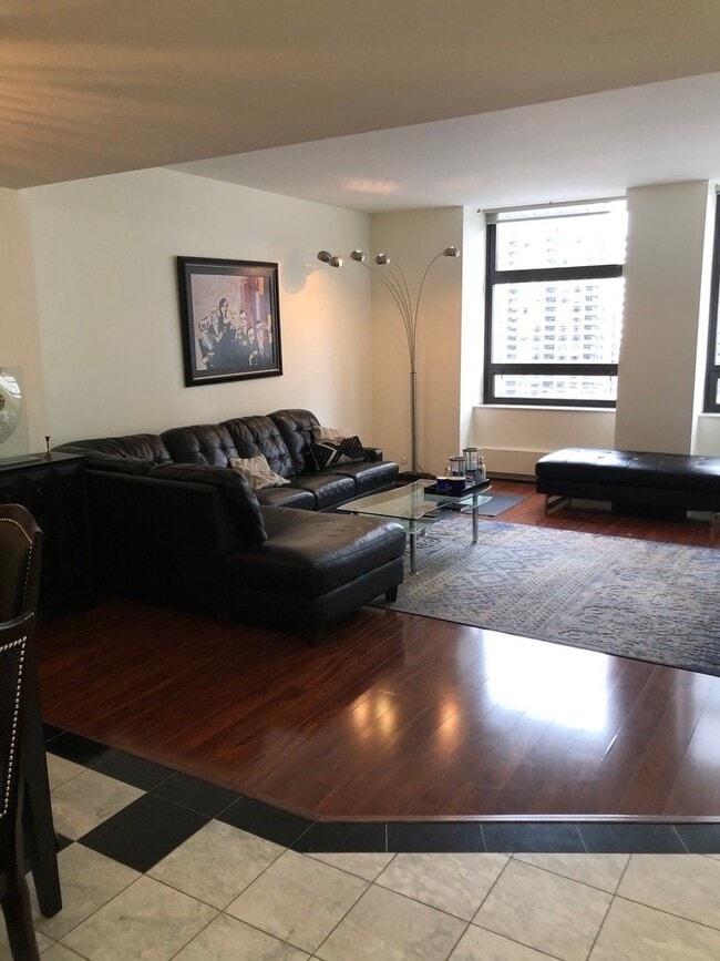 Photo - 680 N Lake Shore Dr Unit 1509