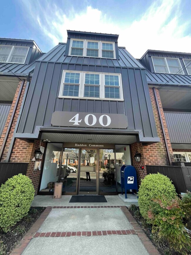 Building Photo - 400 N Haddon Ave Unit 19