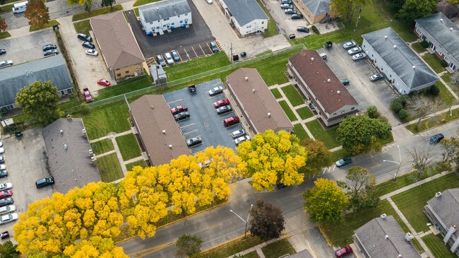 Photo - 826 W Hillcrest Dr