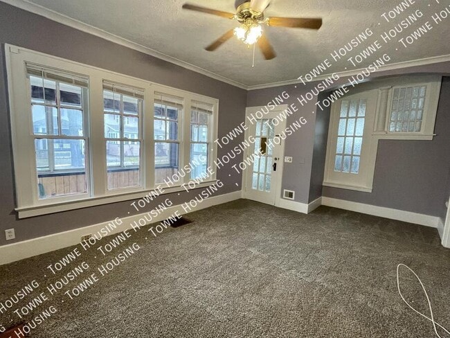 Photo - 640 Magee Ave Unit 1