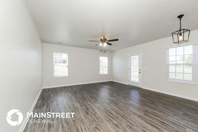 Photo - 6166 Brentwood Pk Dr