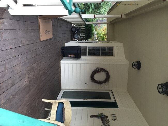 Photo - 4616 39th Ave SE