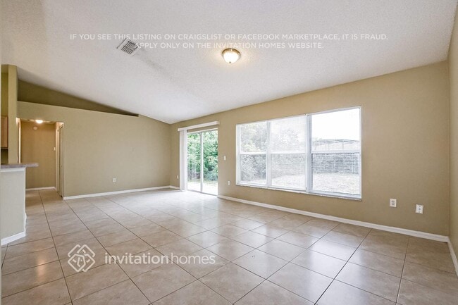 Photo - 521 Mobley Dr