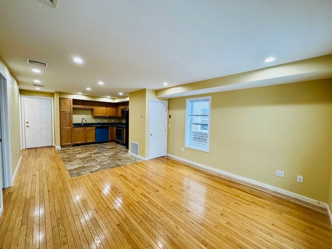 Photo - 163 Atwells Ave Unit 3R