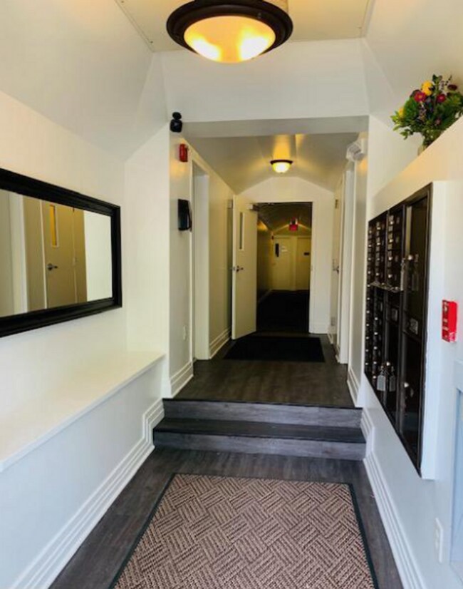 Photo - 3534 10th St NW