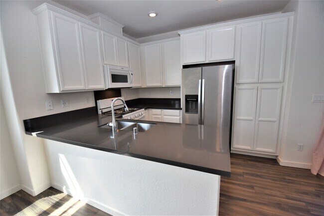 Photo - 3998 E Commerce Way