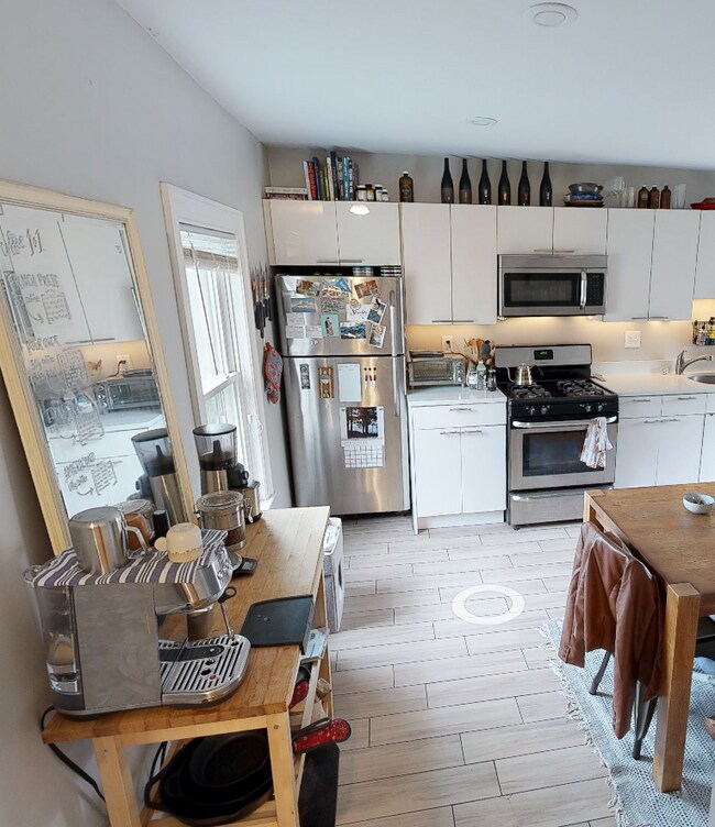 Photo - 13 Pleasant St Unit 2